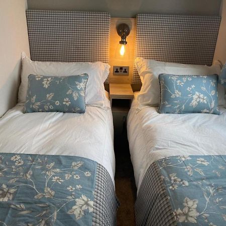 Lake District Prestige Caravan, 3 Bedrooms, Sleeps 8 On Haven Holiday Park Flookburgh Ngoại thất bức ảnh