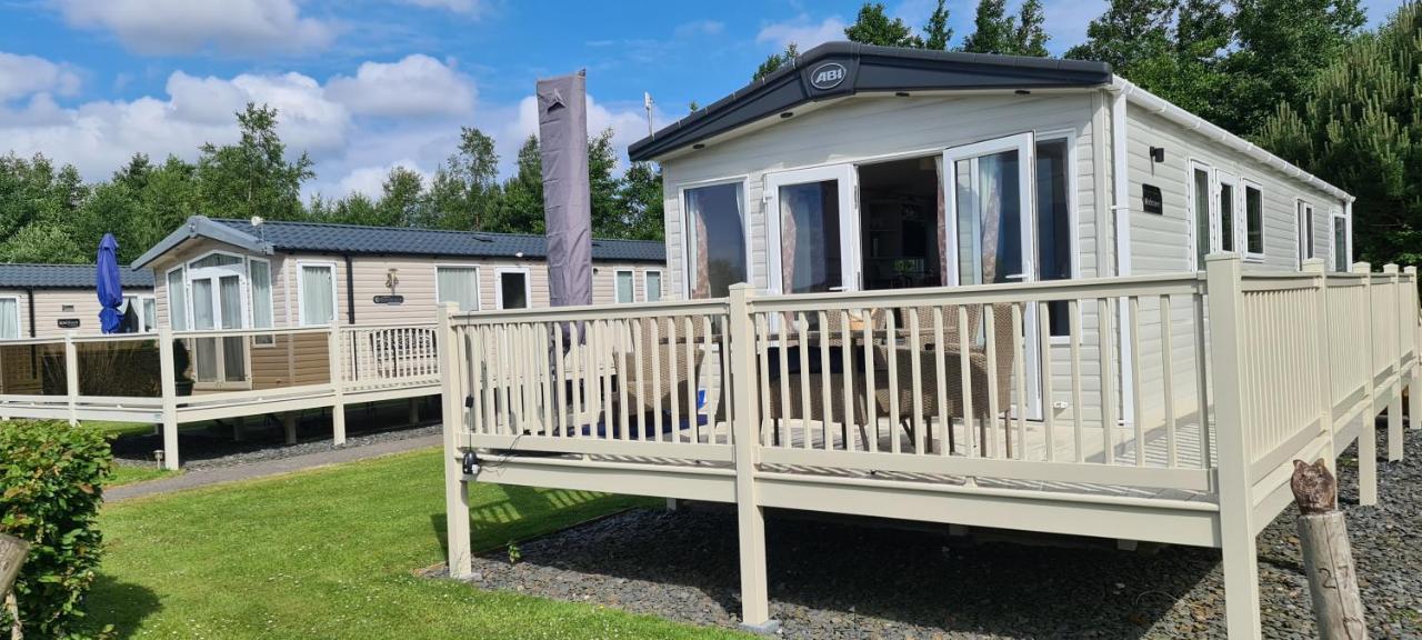 Lake District Prestige Caravan, 3 Bedrooms, Sleeps 8 On Haven Holiday Park Flookburgh Ngoại thất bức ảnh