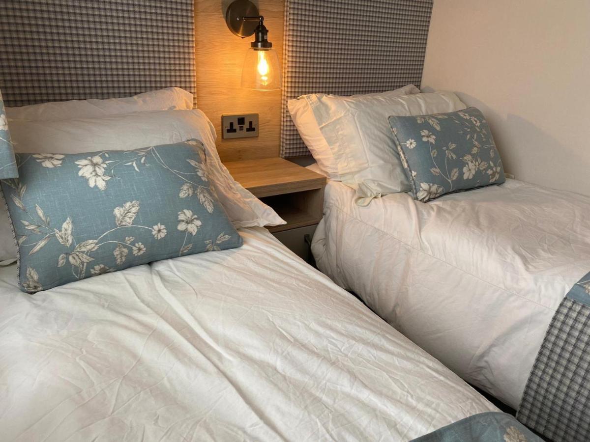 Lake District Prestige Caravan, 3 Bedrooms, Sleeps 8 On Haven Holiday Park Flookburgh Ngoại thất bức ảnh